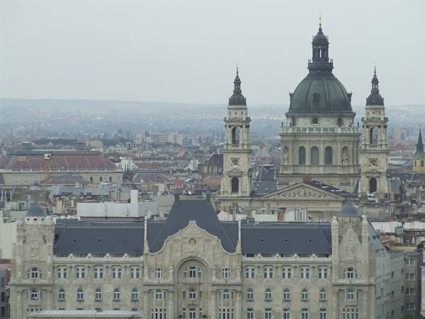 BUDAPEST - St Stephen's Basilica