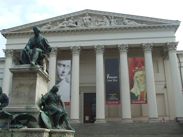 BUDAPEST - the Hungarian National Museum