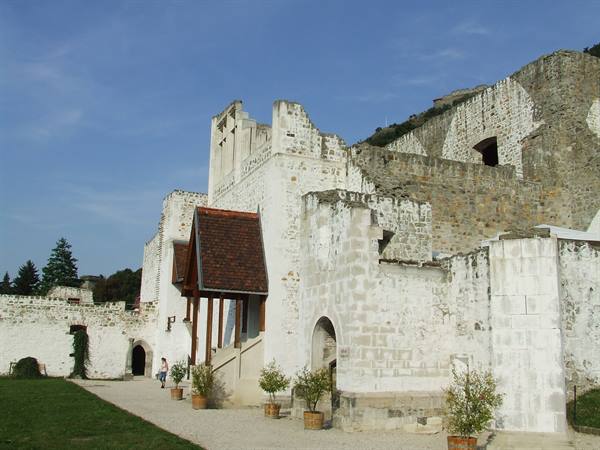 VISEGRAD - remains of the Royal Palace