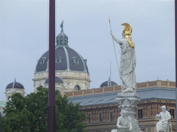 VIENNA -the Parliament and the dome of the Museum of Art History