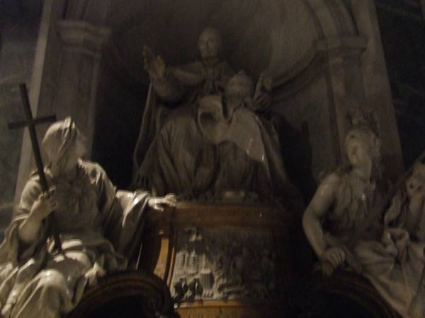 ST. PETER'S BASILICA - Detail