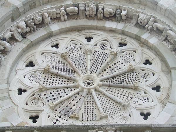 TROIA - Rose window of the Cathedral
