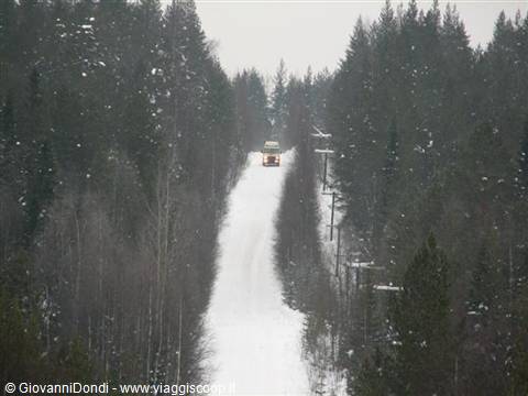 The Daily descends a long snowy track