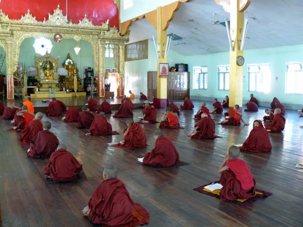 novices at Nyaung Shwe