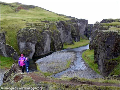 canyon Fjaðraárgljúfur