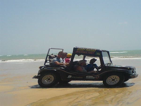 by buggy towards Pipa