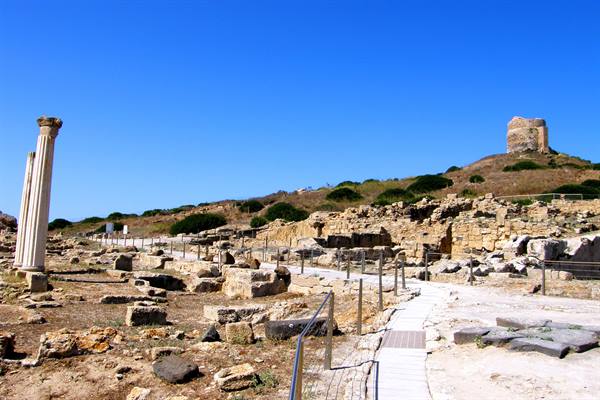 Tharros