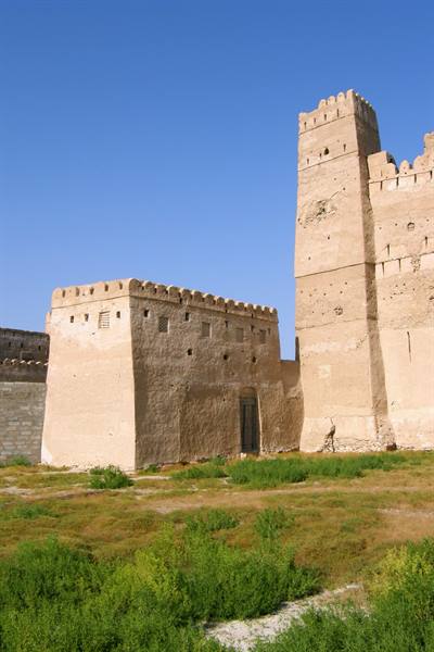 Jalan Bani Bu Ali - Fort