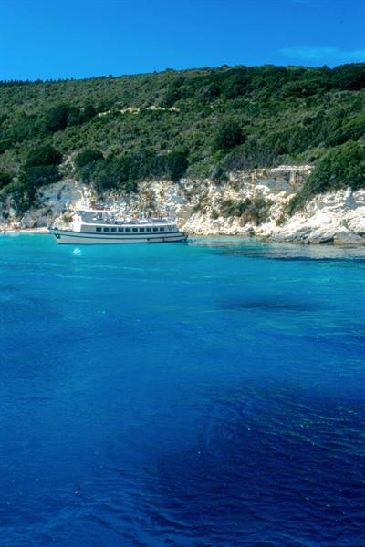 Antipaxos - Vrikes Beach Bay