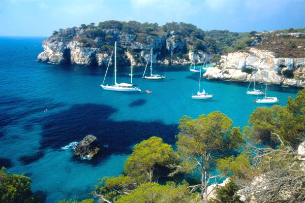 Cala Macarella 