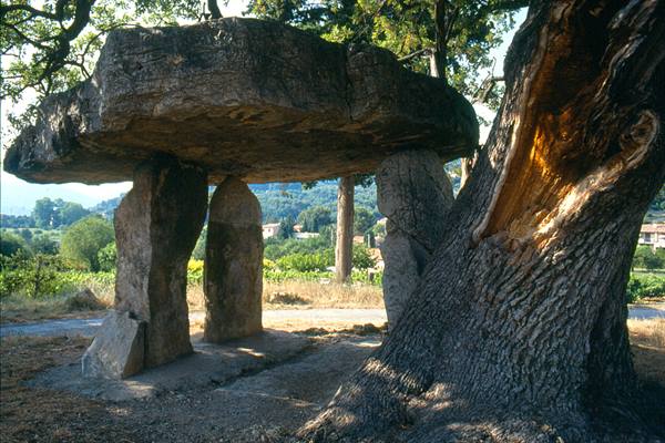 The Pierre de la Fée dolmen 