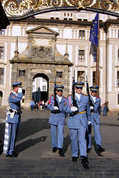 Prague Castle: changing of the guard