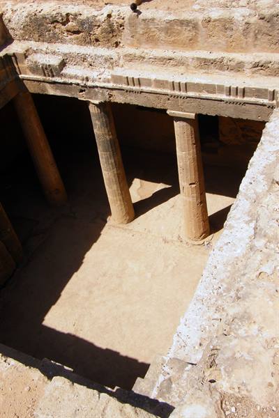 Paphos - Tombs of the Kings