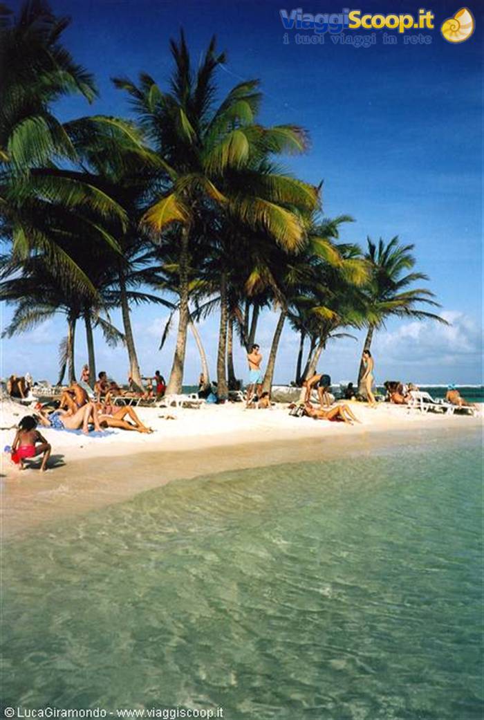 Plage de la Caravelle