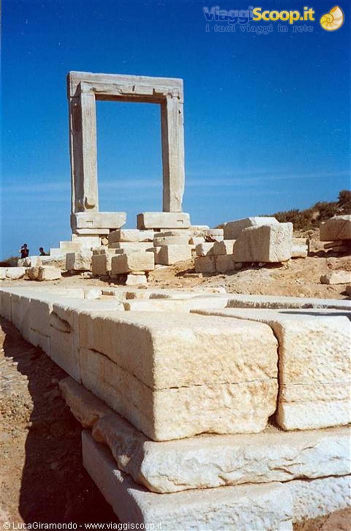 Naxos - Chora (the Portara)