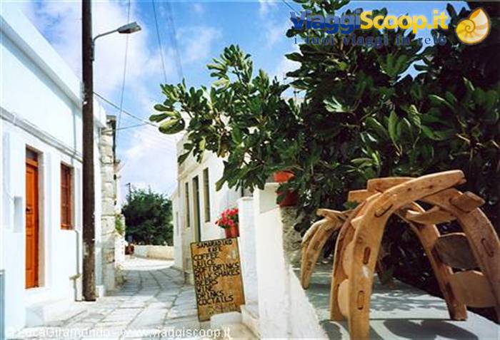 Naxos - Apíranthos