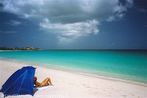 Anguilla - Mead's Bay
