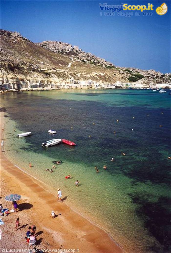 Gnejna Bay