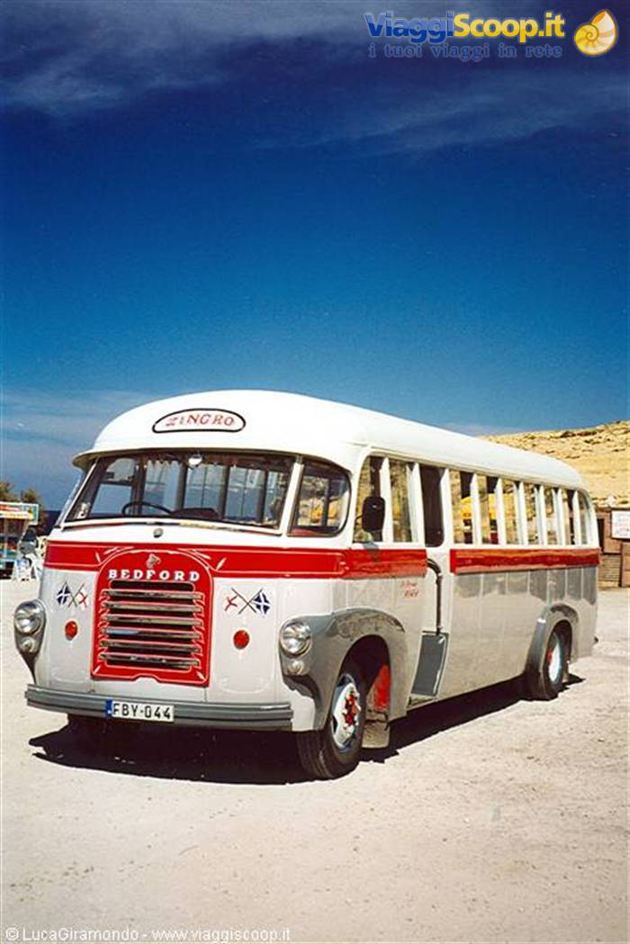 Gozo: old bus