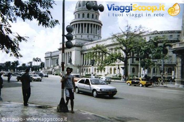 El Capitolio Nacional - Havana