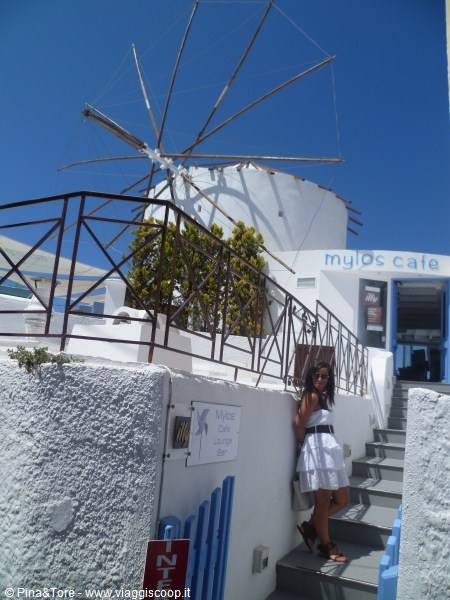 MYLOS CAFE