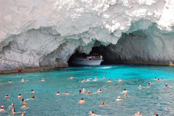TRIP TO THE BLUE GROTTOES