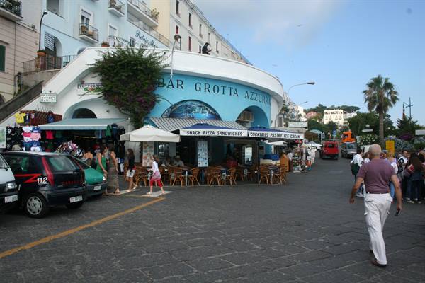 blue grotto bar on the harbour