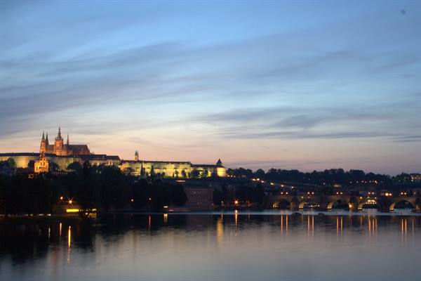 PRAGUE BY NIGHT