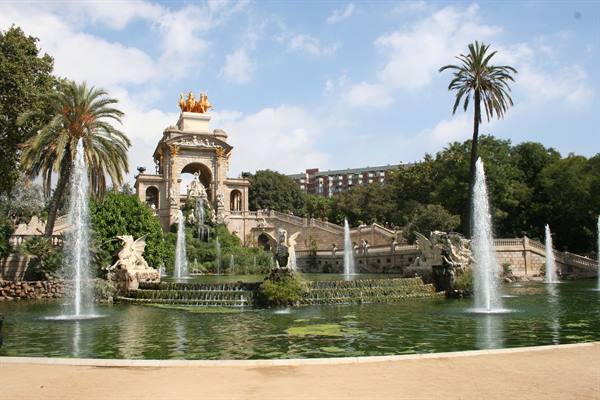 Monumental fountain with cascades and golden quadriga, Ciutadella park, Barcelona