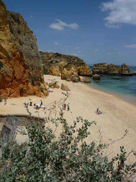 Praia Dona Ana in Lagos