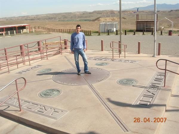 Four Corners - border of 4 states