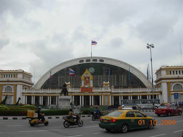 Bangkok - Hua Lamphong station