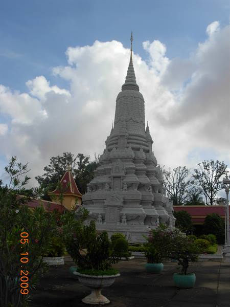 Phnom Penh - royal palace 