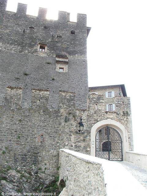 Tenno (castle)