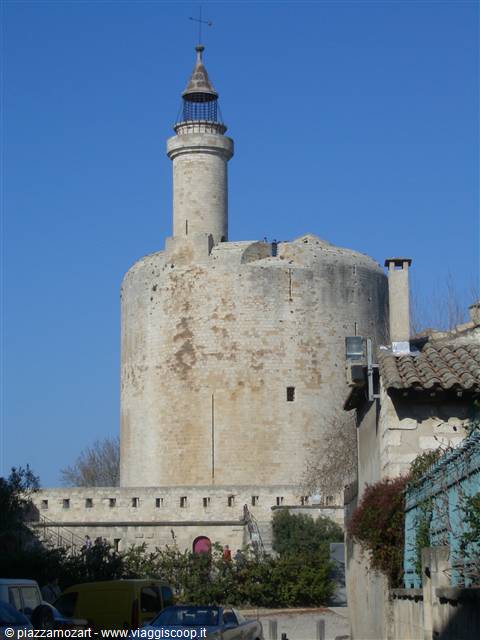 Constance Tower in Aigues-Mortes, pale stone under blue sky