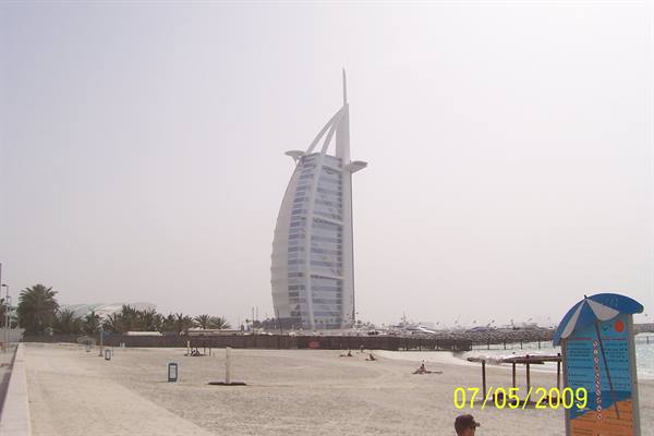 AL BURJ HOTEL