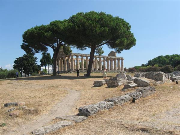 PAESTUM TEMPLE OF CERES
