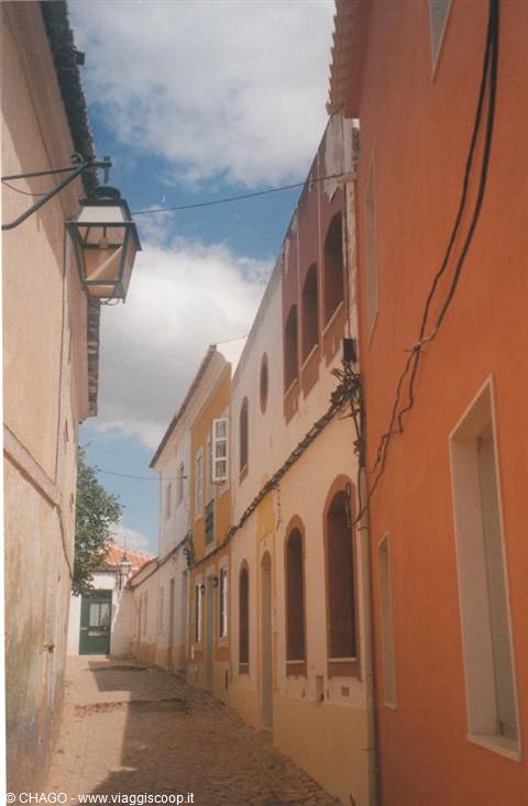SILVES...QUIET ALLEY