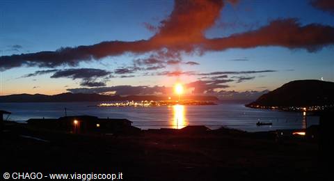 HAMMERFEST AT SUNSET