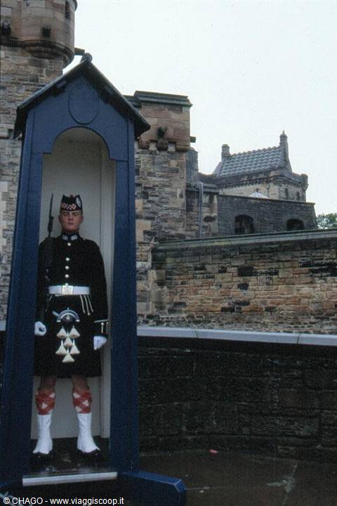 EDINBURGH- GUARD AT THE CASTLE