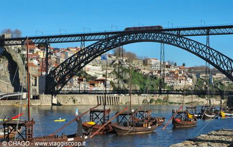 PORTO CHARACTERISTIC BOATS