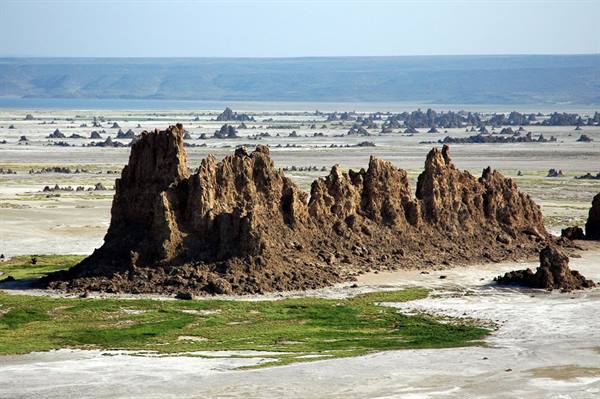 Lake Abbe salt lake