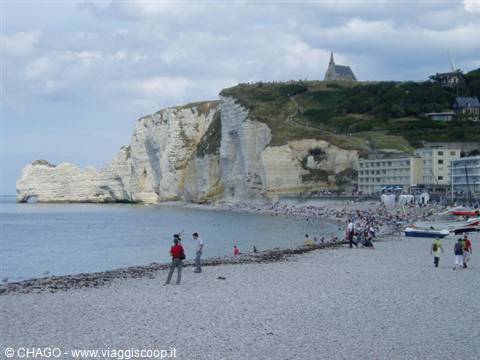 Etretat, the beach