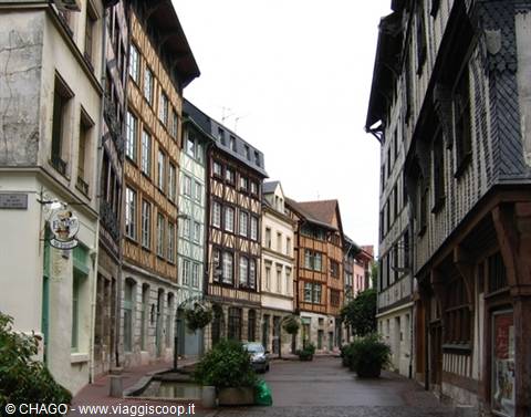 Rouen, picturesque little street