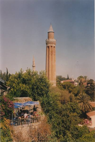 Yivli minaret