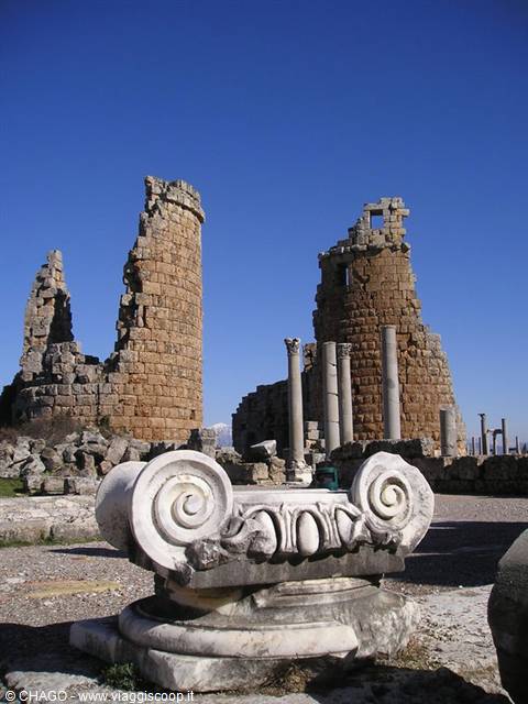 Perge, roman ruins