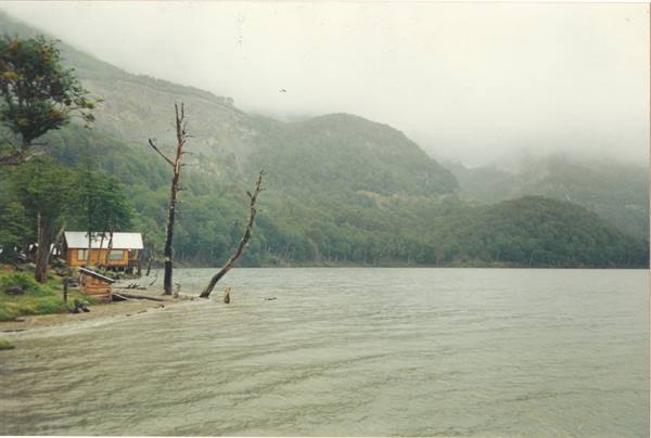 lake Escondido