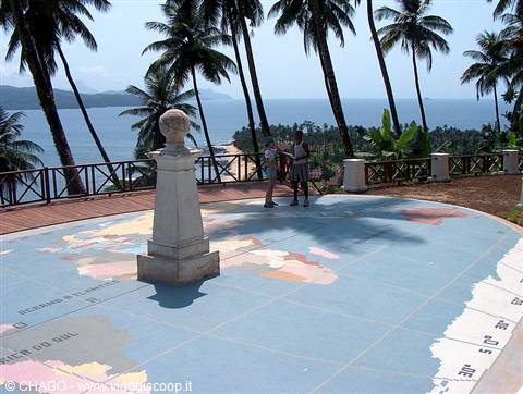 Sao Tome, Equator line monument