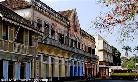 colonial city