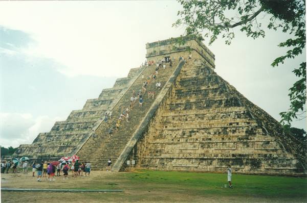 the pyramid of Kukulkan